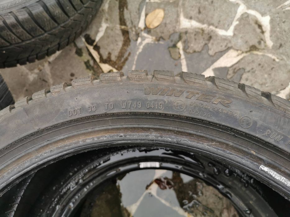 Cauciuc iarna m+s 245 40 R20 pirelli doar o singura bucata
