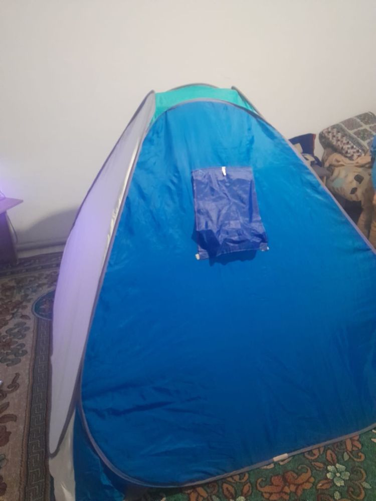 Палатка для походов и т.д