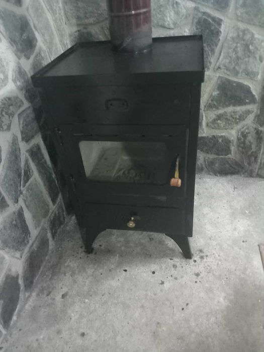 Камина на твърдо гориво PRITY