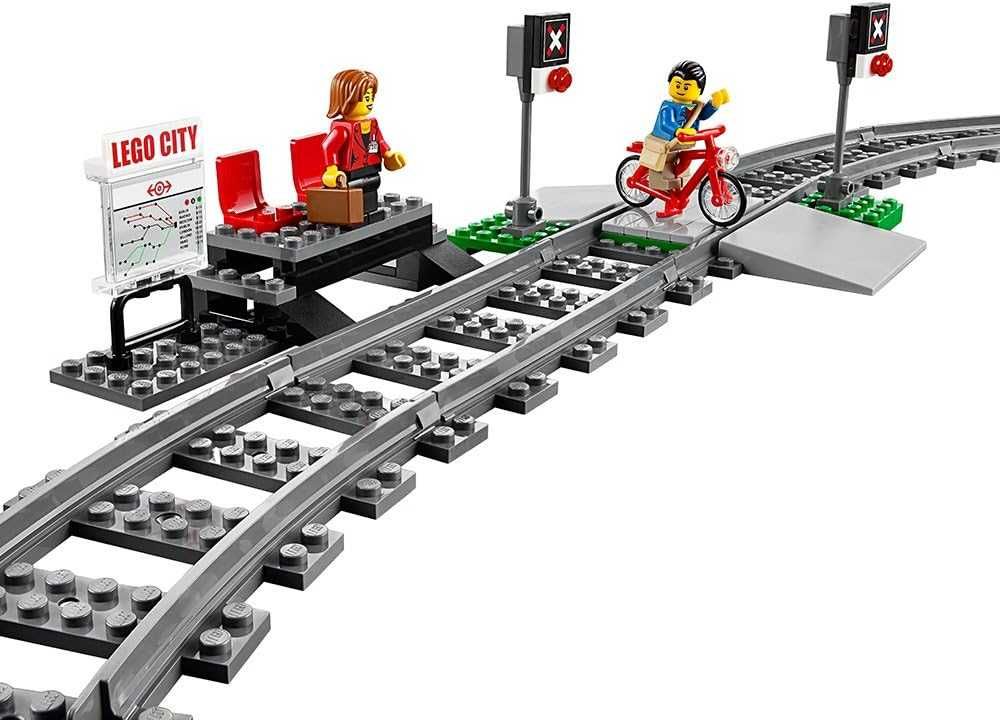 Употребявано LEGO City Train Скоростен пътнически влак 60051