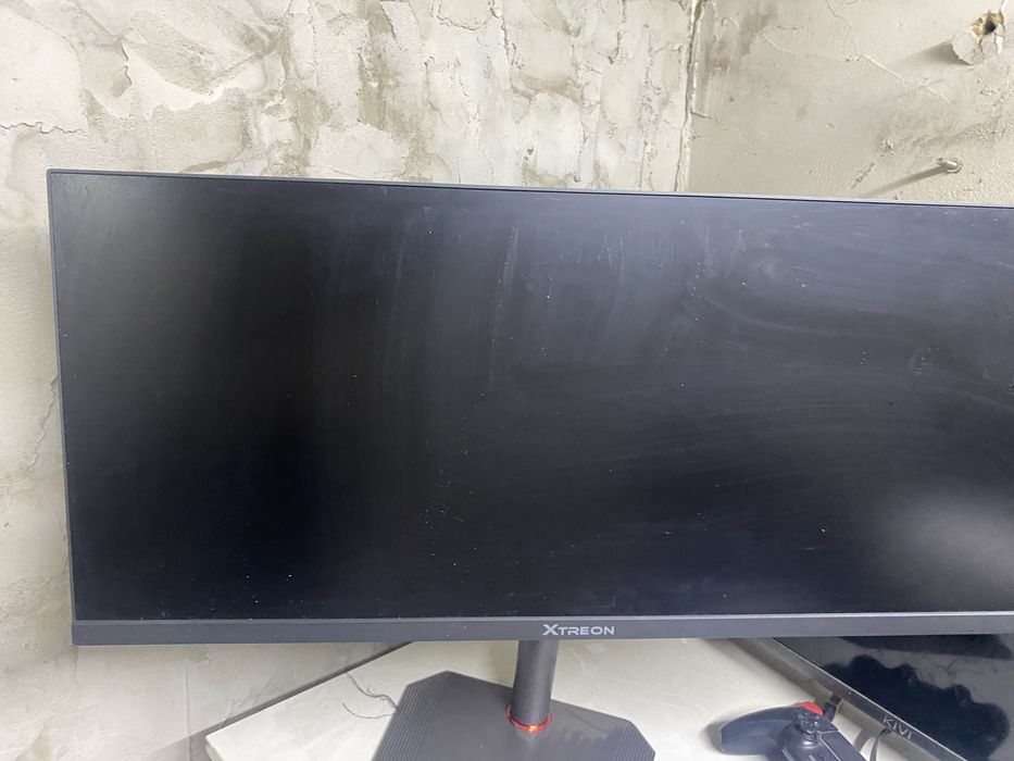 Монитор Xtreon.