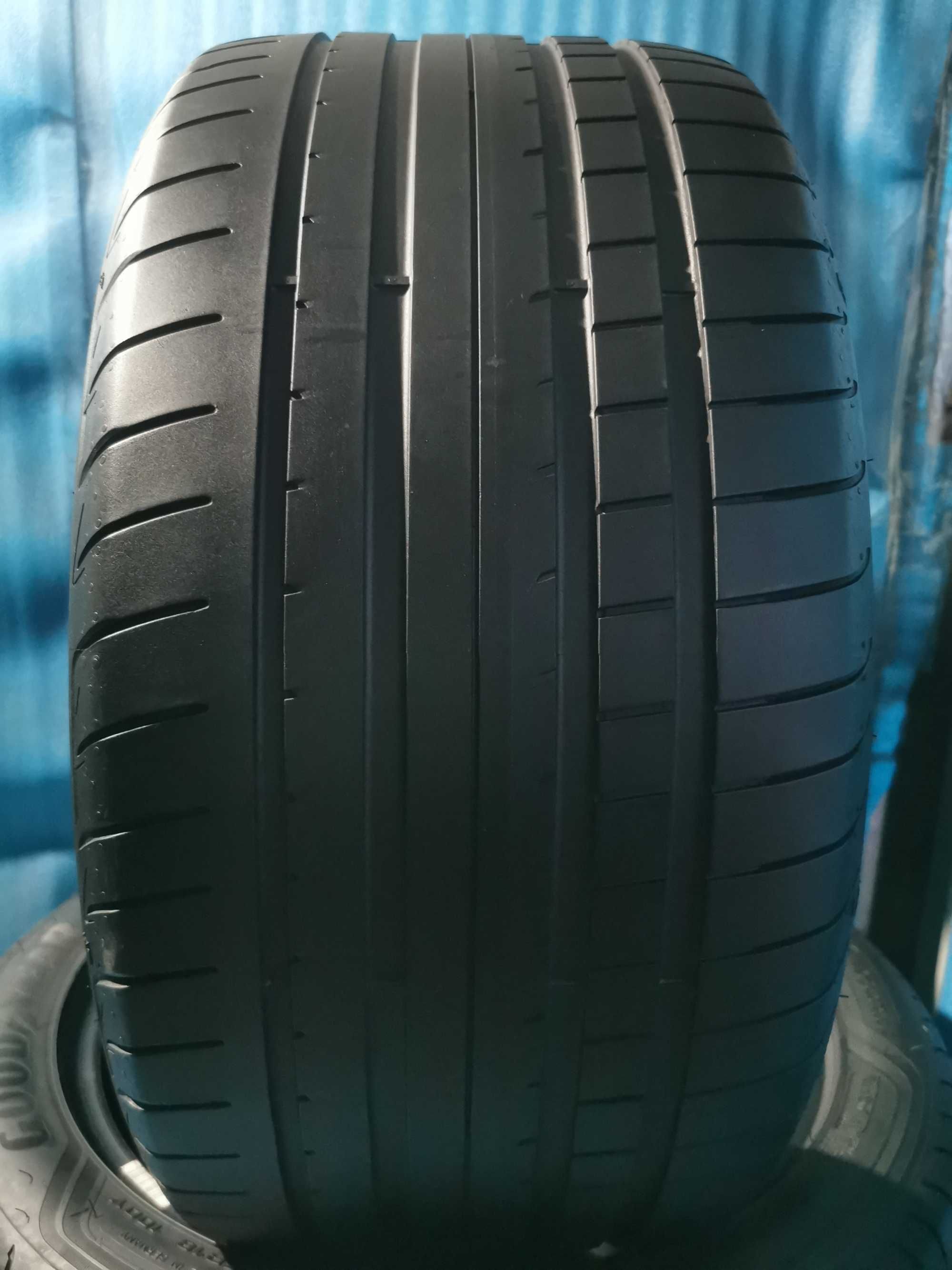 245 45 18 - 275 40 18 goodyear runflat 4 buc