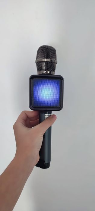 Microfon karaoke incarcare usb ca nou