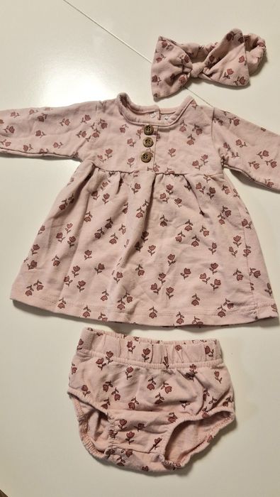 C&A, Primark, Sinsay Лот от бебешки дрехи за момиче, размер 56, 62, 68