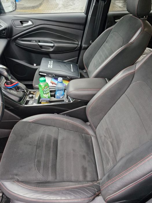 Ford Kuga EcoBoost 1.5 186CP 4x4 Benzina 2019 Automat Powershift 175