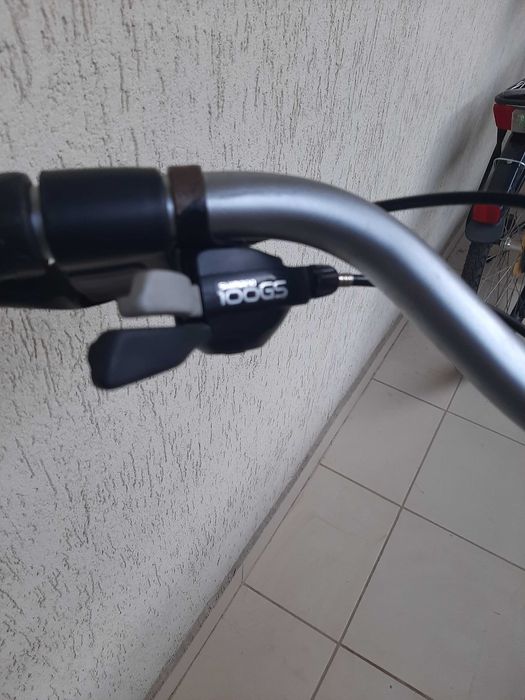 Bicicleta Shimano 100GS EMS