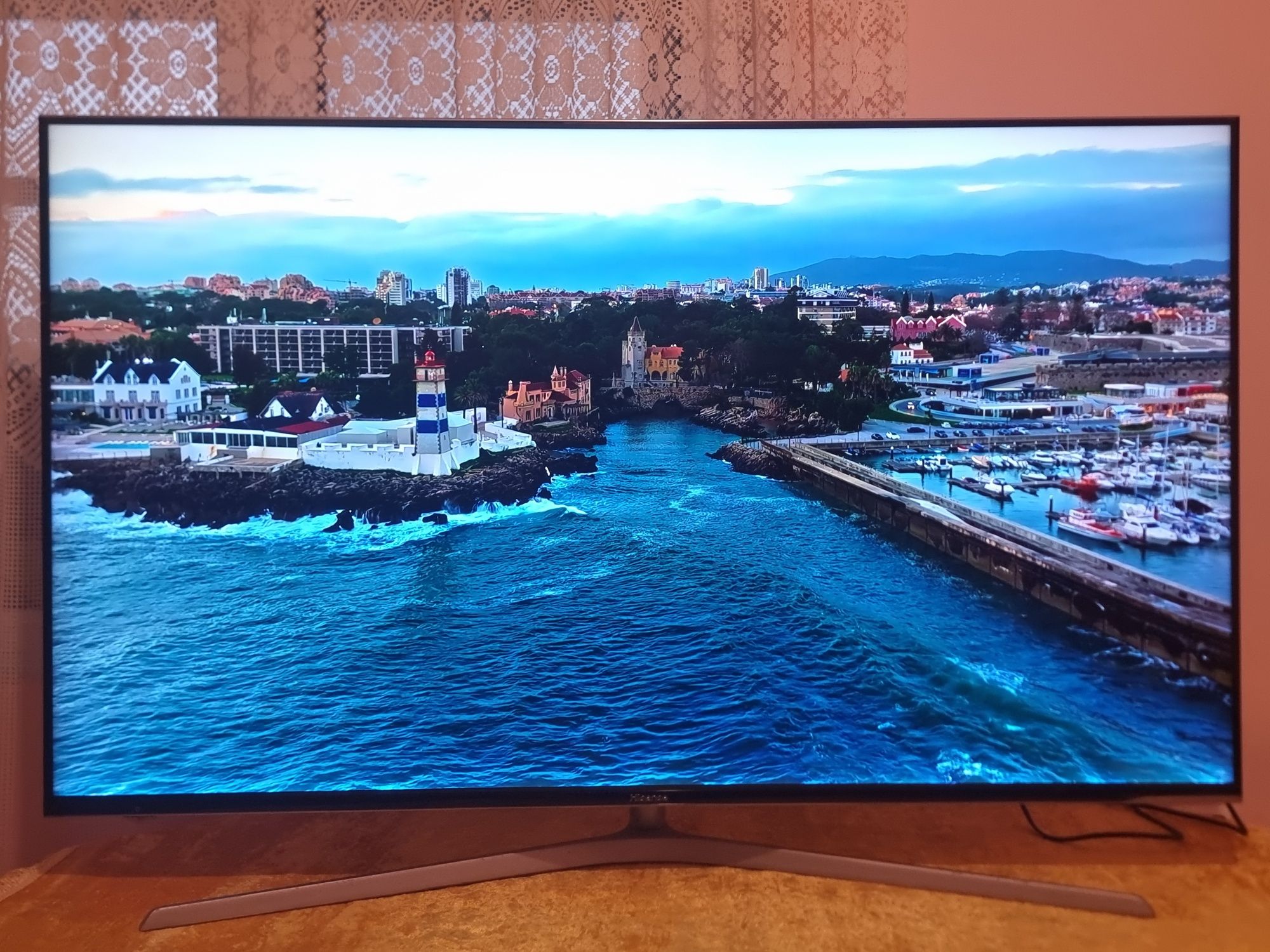 SMART Телевизор/Hisense - 50" - 4K/HDR10/YouTube/Цифрова и Ефирна