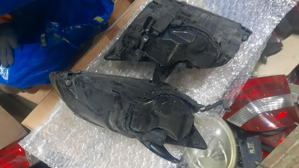 Ford Focus - оригинални фарове