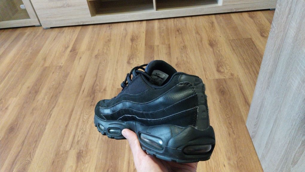 Nike Air Max 95 black