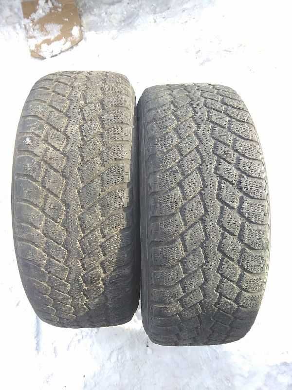 Шины 215/55 R16 - "Nokian Hakkapeliitta Q" (Финляндия), всесезонные.