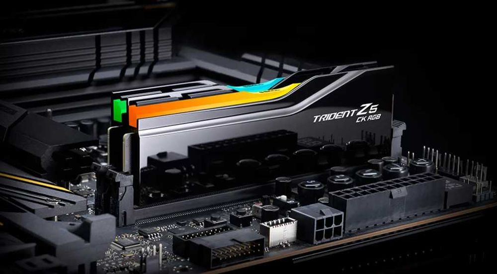 Memorii RAM G.SKILL Trident Z5 CK RGB DDR5-9000 CL42 48GB (2x24GB)