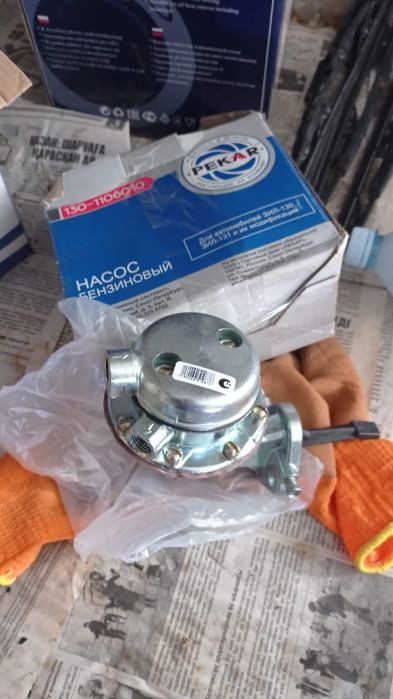 Продается бензиновый насос на Зил-130