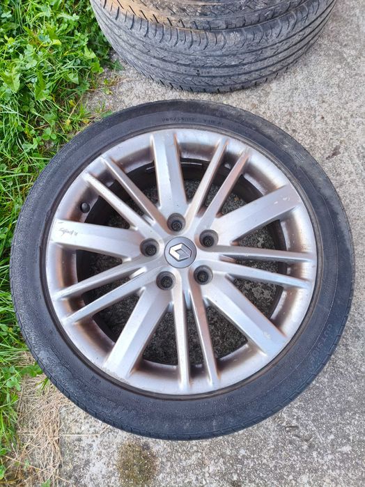 Vând jante R 17 Renault Megane