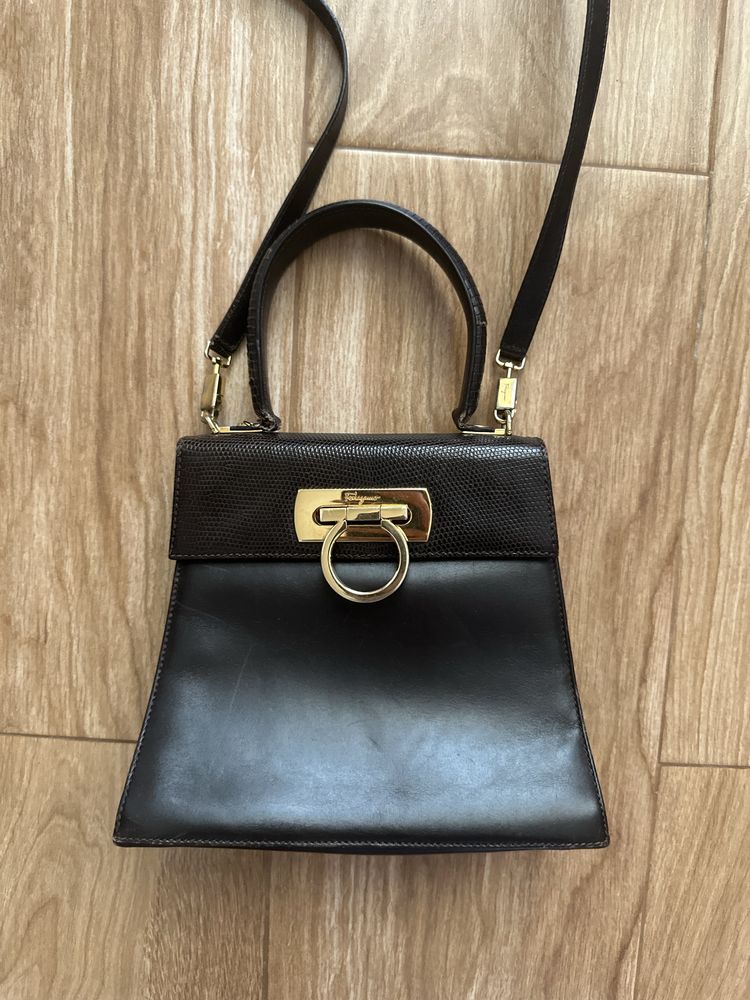 Оригинална чанта Salvatore Ferragamo Gancini