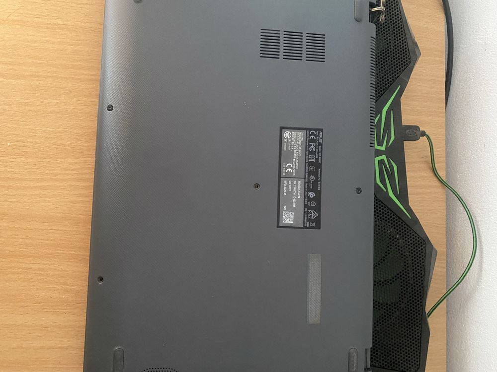 Vand laptop asus