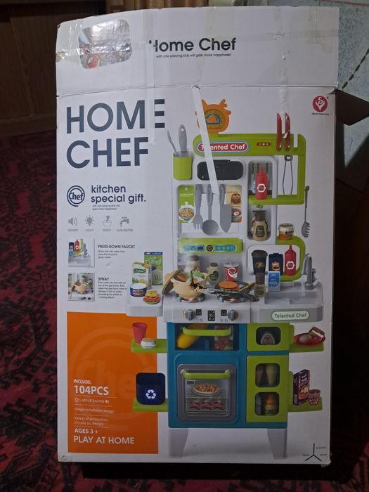 Детская кухня в отличном состоянии