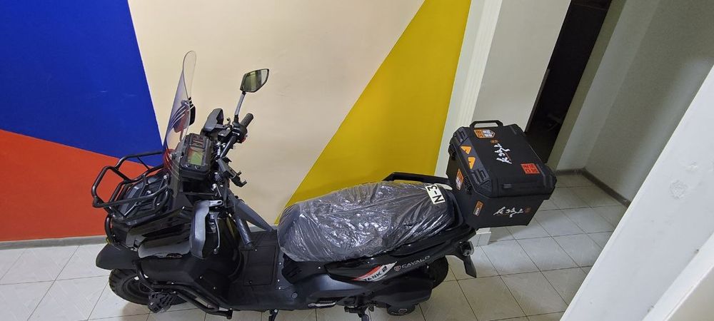 Продаётся новый скутер Cavallo Tank 2