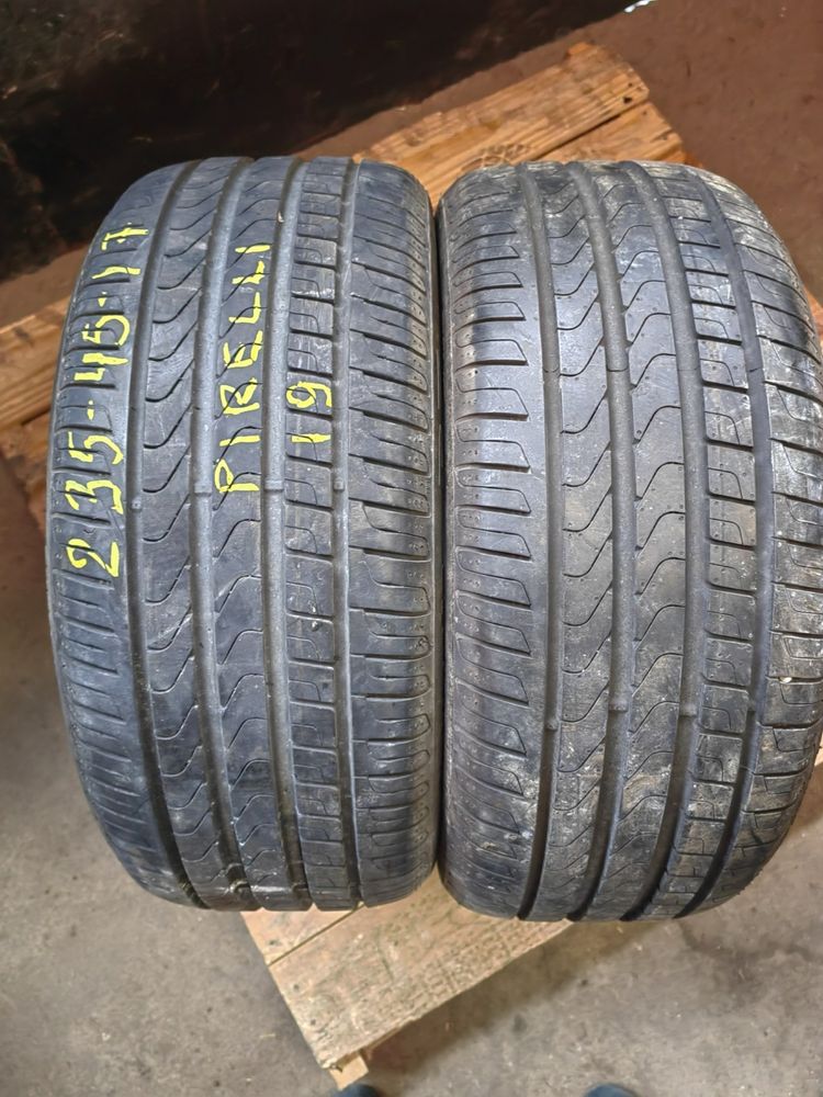 235/45R17 2-бр Pirelli Cinturato