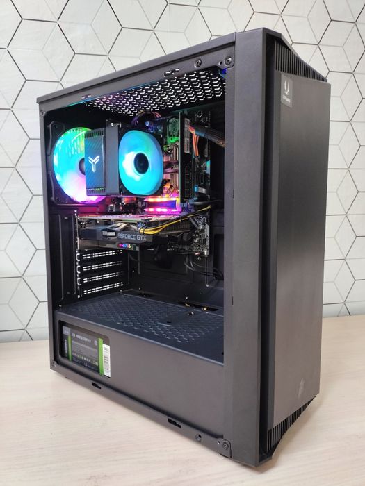 Intel Core i5-9400F, 32 GB RAM, GTX 1660 Super, SSD + HDD Мощный Комп.