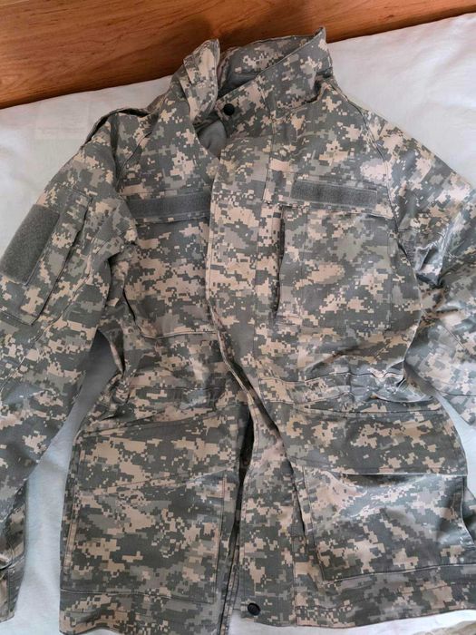 Шуба камуфлажна , два размера