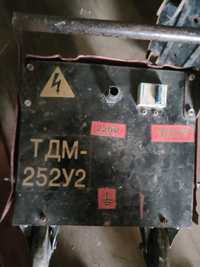 Сварочный аппарат 220 и 380 вольт.
Трансформатор сварочный Кавик ТДМ-2