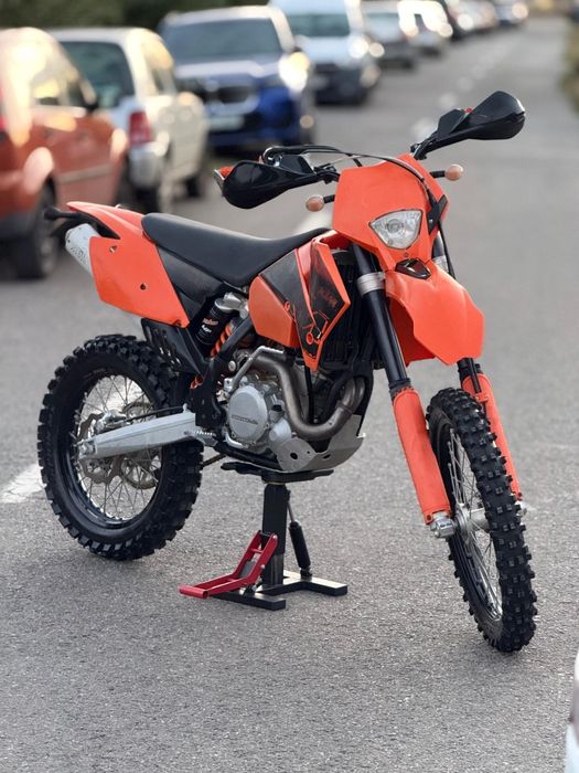 Vând KTM 400 EXC Enduro impecabil/Pornire buton/2400€neg!