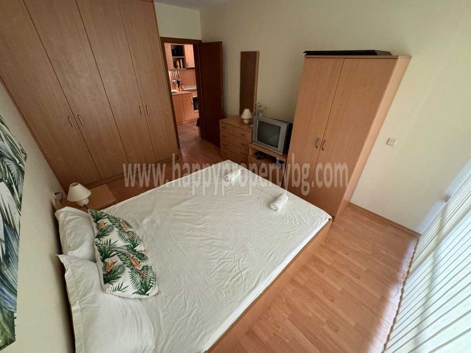 Продава се Двустаен апартамент в к.к. Слънчев бряг - 61 кв.м за 1066 €/кв.м - Снимка #5