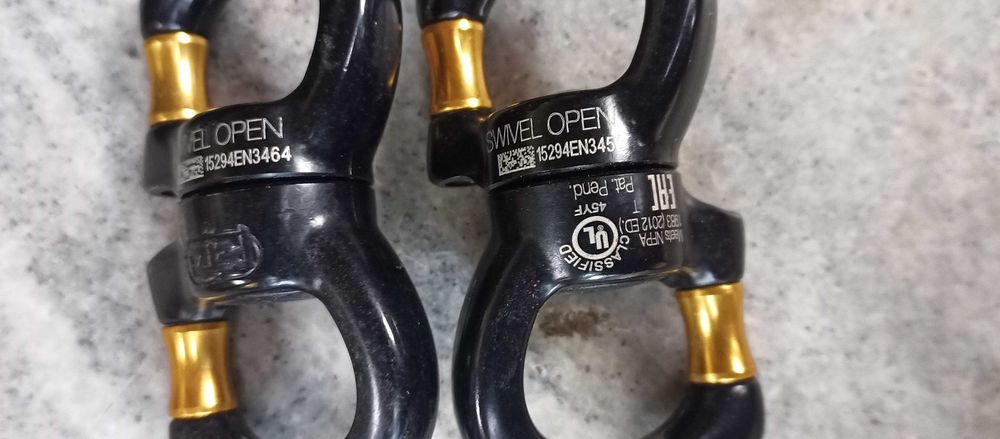Вирбел– PETZL OPEN AERIAL SWIVEL, за Въздушна Акробатика и Алпинизъм
