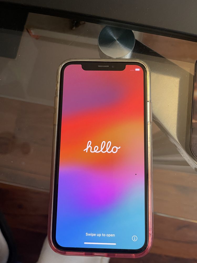 *IPHONE XS в перфектно състоянние*Black friday