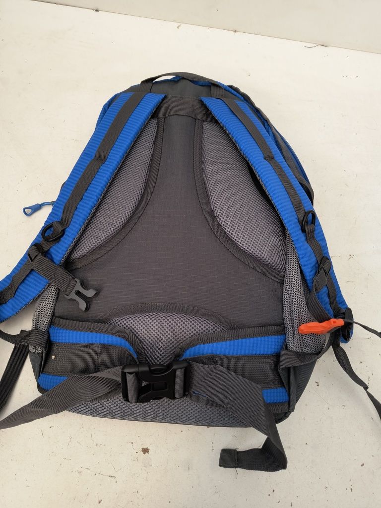 Раница 35 L / безплатна доставка/