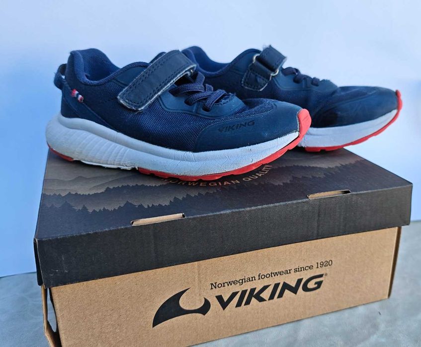 Момчешки маратонки Viking, N30