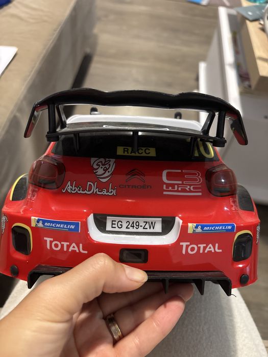 Masina cu Telecomandă si Volan, Marca Citroen C3,Rosu 47x28x25cm