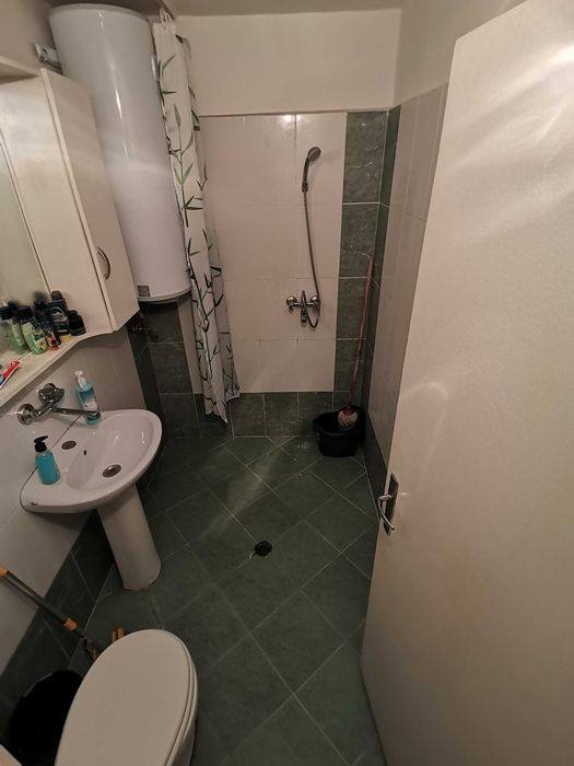 Дава се под наем Двустаен апартамент в Бургас, Братя Миладинови - 50 кв.м за 306 € - Снимка #3