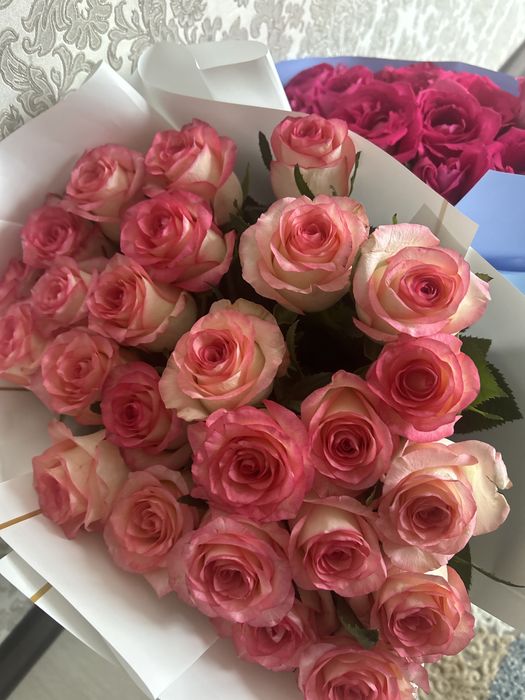 Букеты роз.