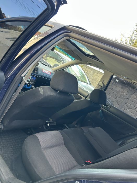 Golf 4 1.4 16v 75 cp