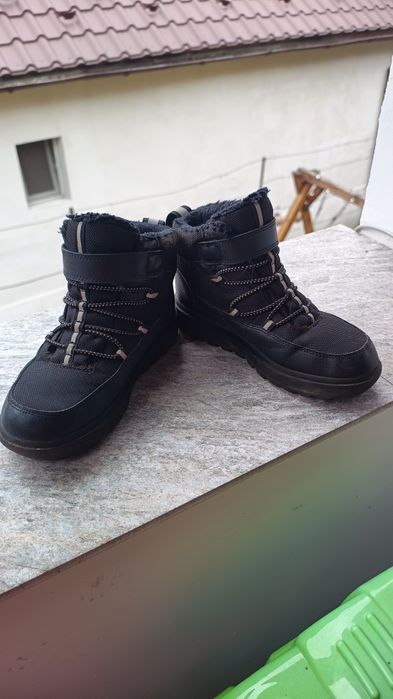 Pantofi sport impermeabili copii Nr 32