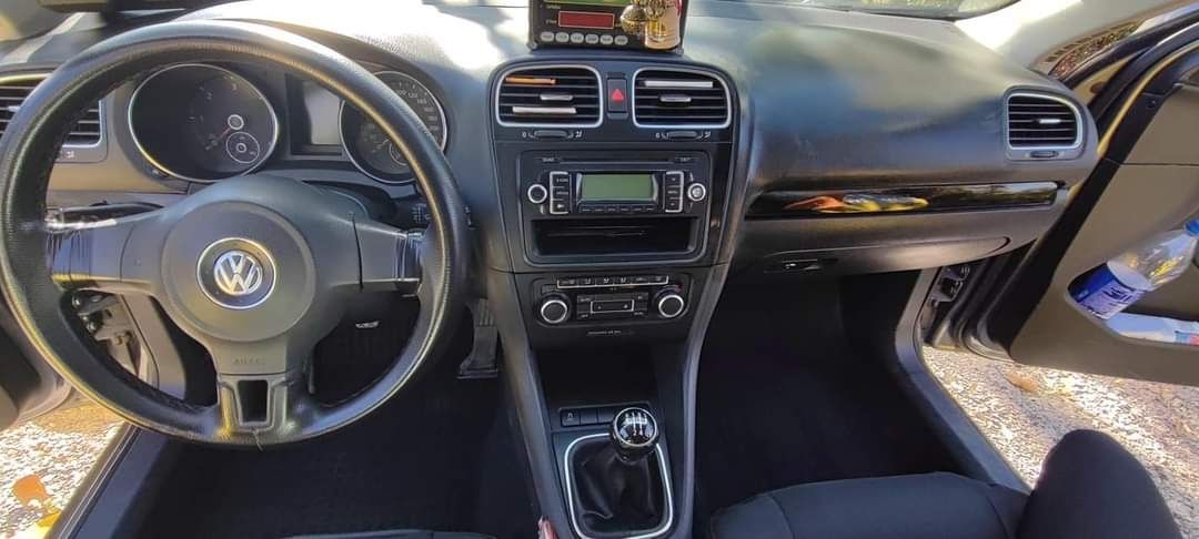 VW golf 2012 година
