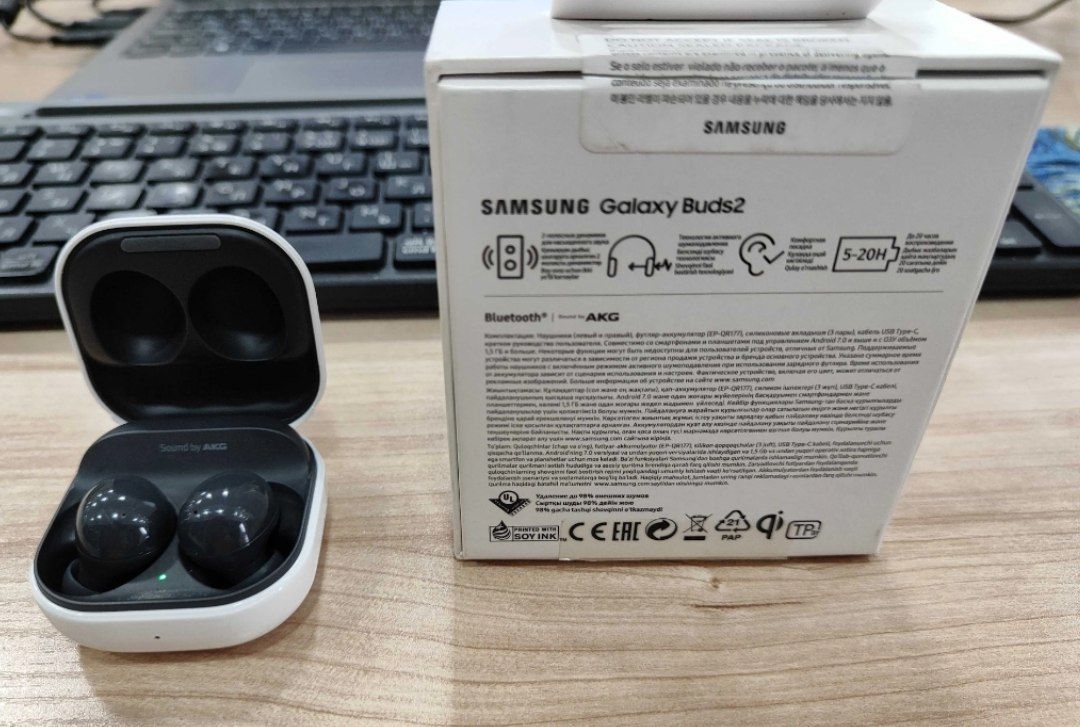 Беспроводные наушники Galaxy Buds2