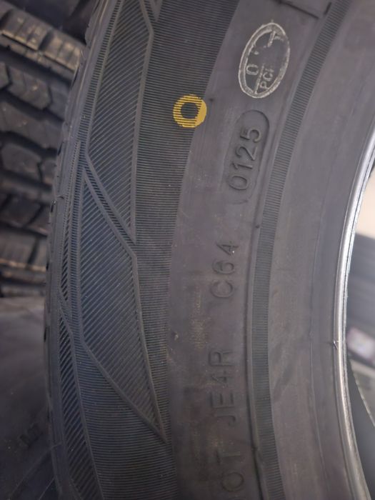 195 70 15C Tourador