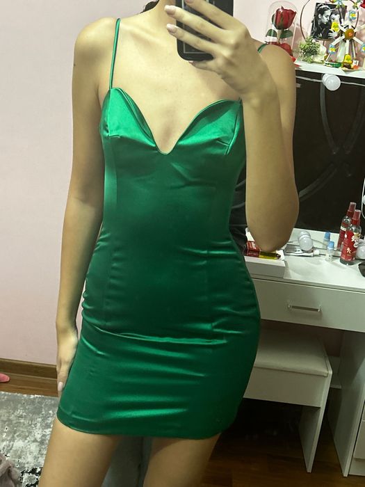 Rochie verde satin
