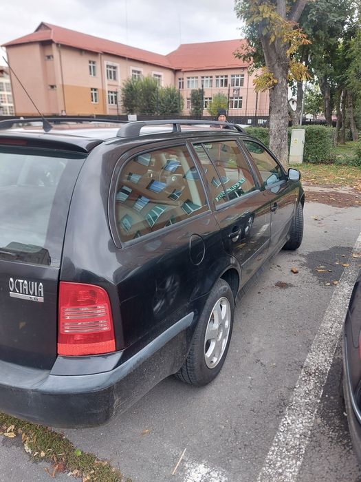 Vănd Skoda Octavia