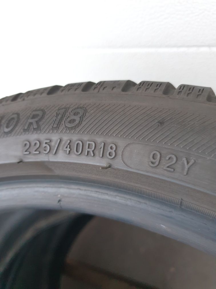 Всесезони гуми 2 броя MICHELIN CrossClimate 225 40 R18 дот 1620