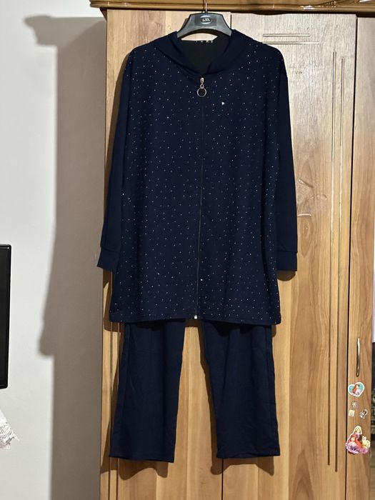 Compleu marimea xxxl