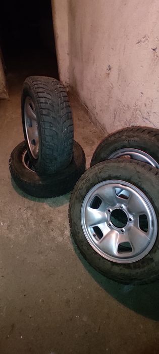 Джанти с гуми от Гранд витара