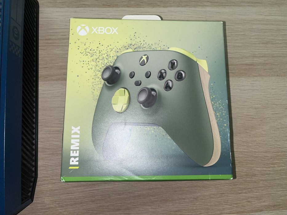 Xbox One 1TB Forza Motorsport blue