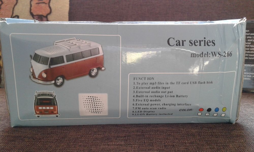 Boxa portabila cu acumulator stil Volkswagen Bus (mp3,usb si Radio FM)