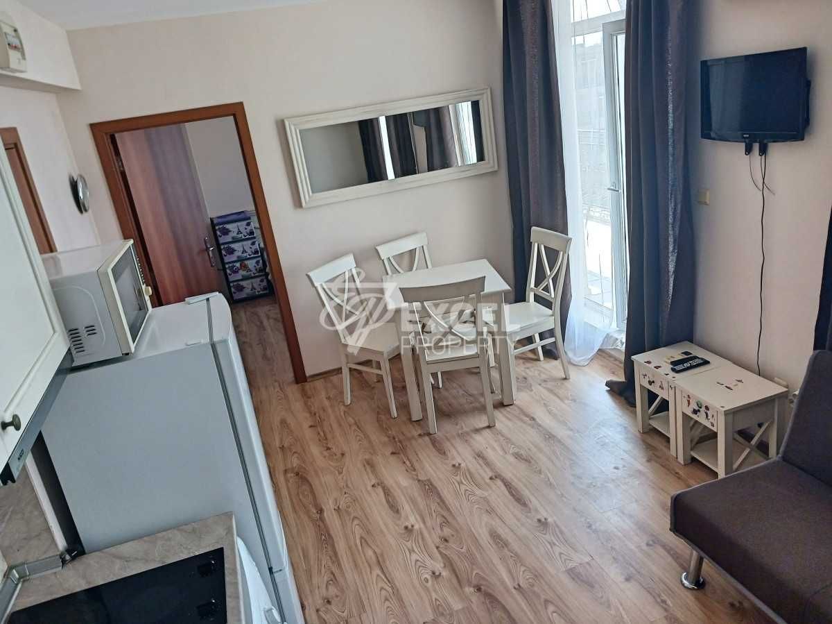 Продава се Двустаен апартамент в к.к. Слънчев бряг - 54 кв.м за 1241 €/кв.м - Снимка #7