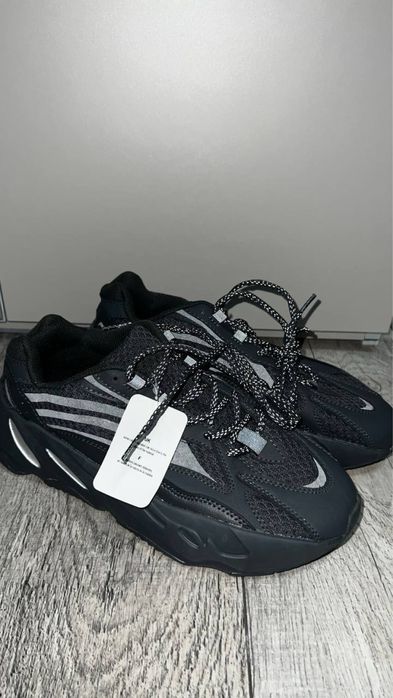 Мужские адидас изики