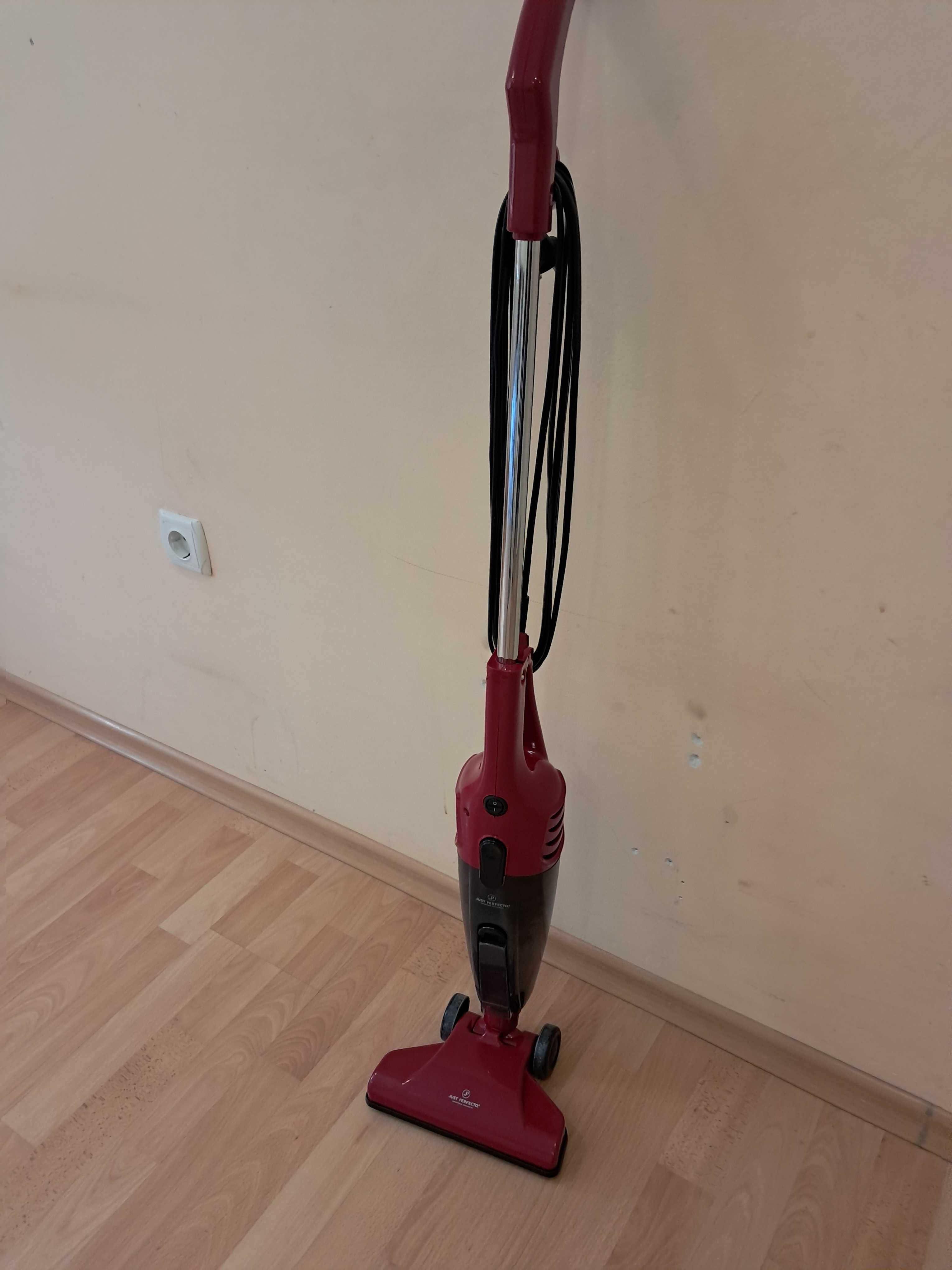 Прахосмукача - вертикална 800W