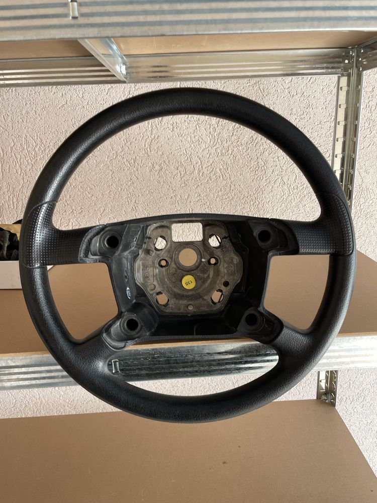 Волан за VW Caddy Touran 2004/2010